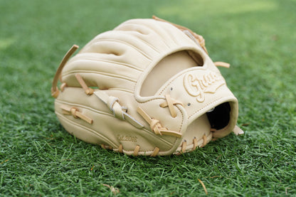 11.75" Infield OG-Web Grace Glove