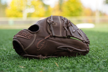 12" Infield/ Outfield MG-Closed Web Grace Glove