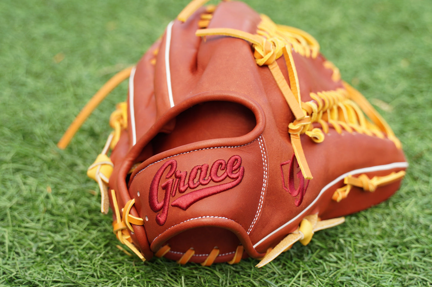 12.75" Outfield 6-Finger Grace Glove