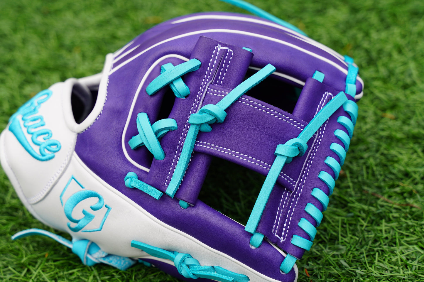 11.50" Infield Limited I-Web Baseball Grace Glove