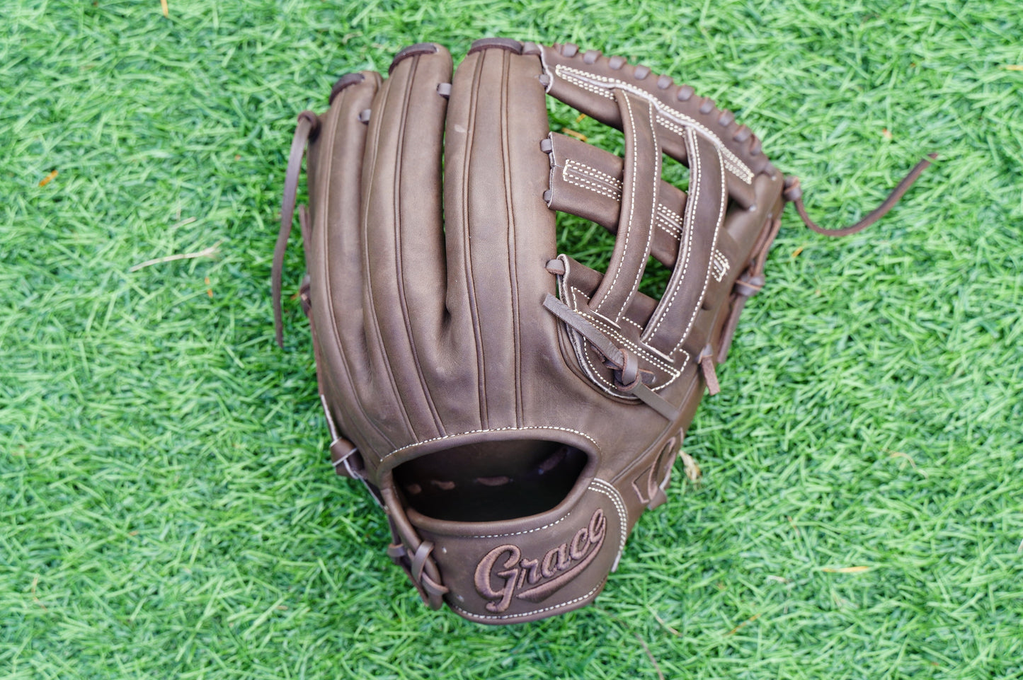 12.50" H-Web Outfield Grace Glove