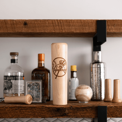 New York Yankees Dugout Mug® | Baseball Bat Mug Collective